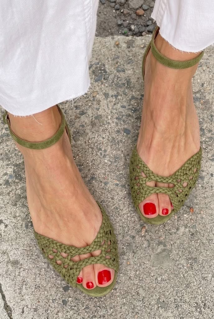 Isadora Woven Gold Sandals