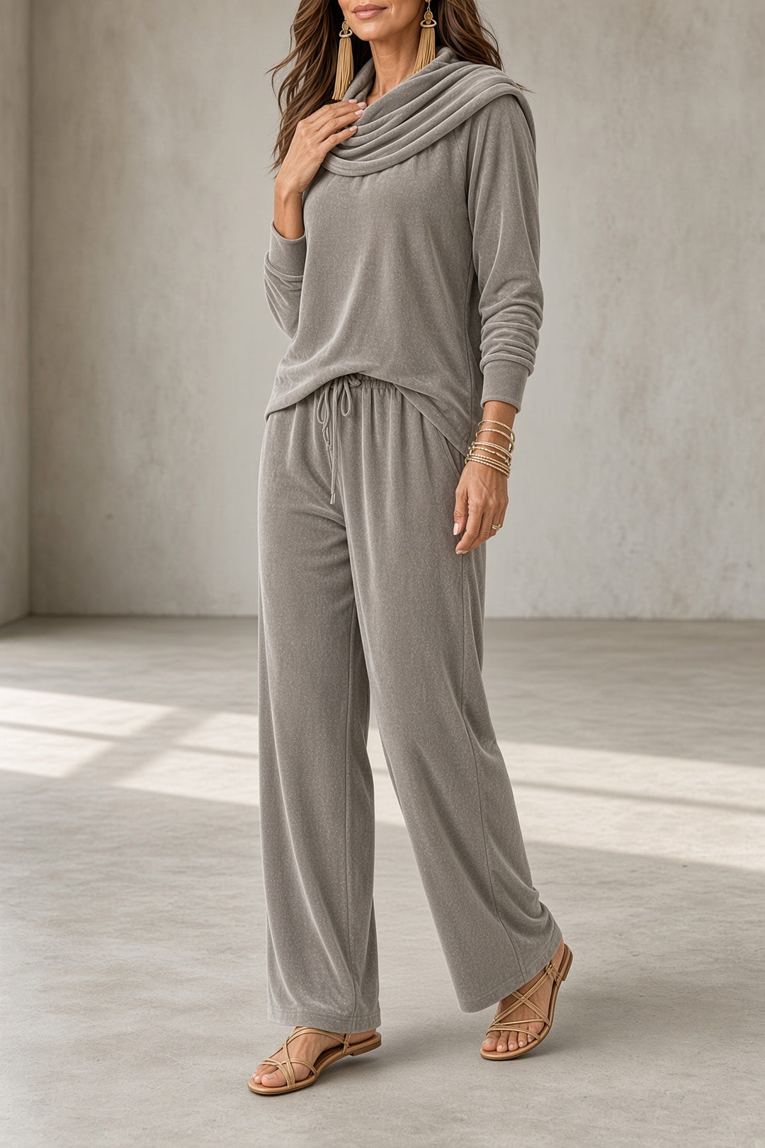 Taylor Velvet Set™